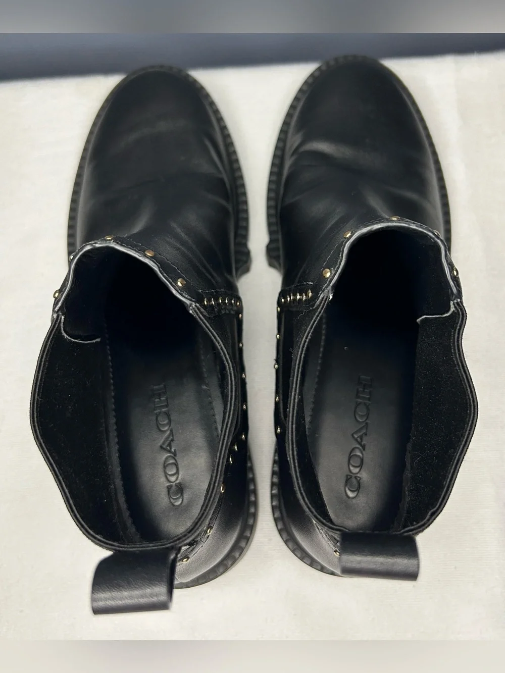 Coach Boots Womens 8 Black Leather Chelsea Studded Ankle Bootie Lory 38.5 Pull